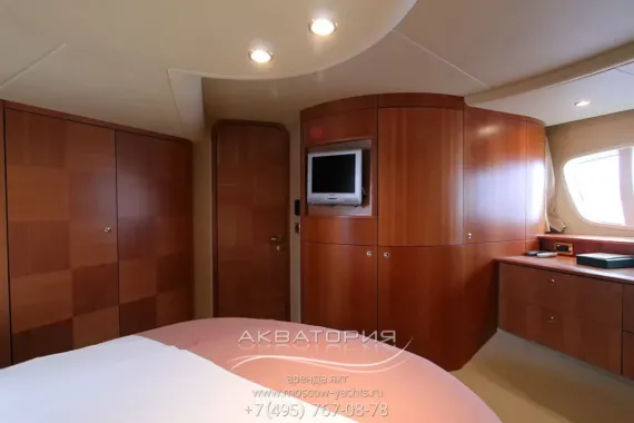 Аренда яхты Азимут