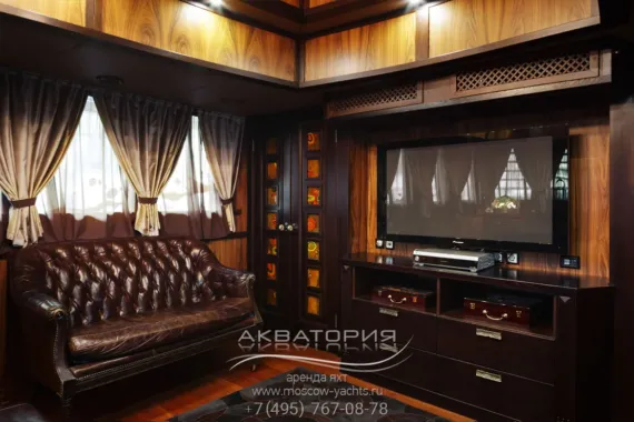 Прокат яхты 50М