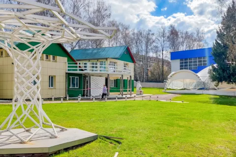 Беседки у воды
